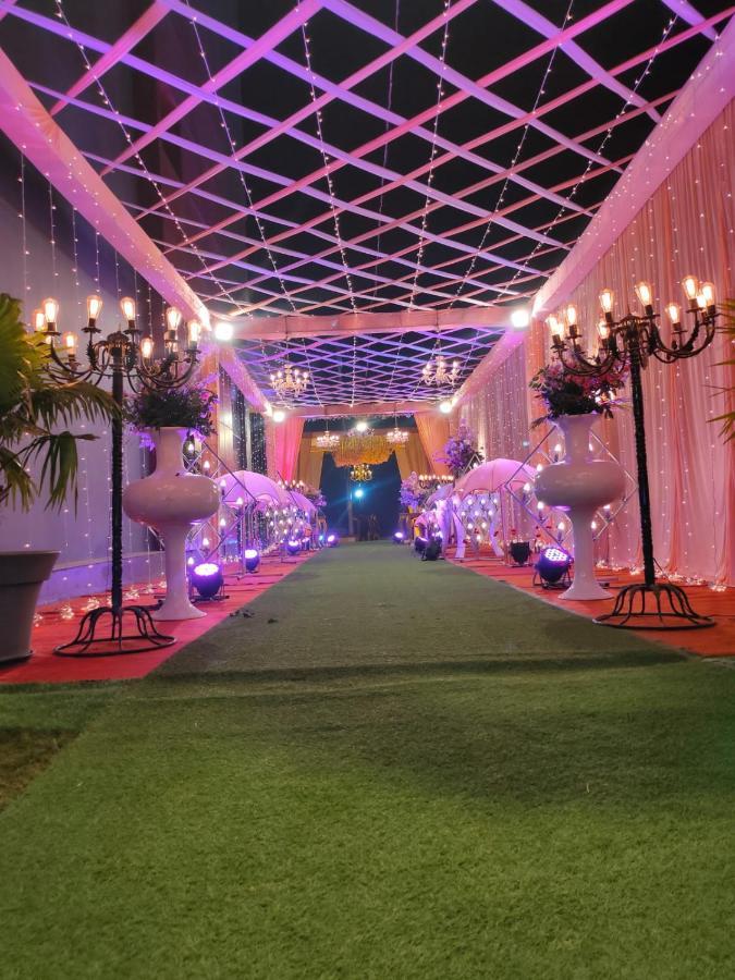 Hotel The Golf 1 ลัคเนา ภายนอก รูปภาพ